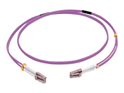C2G 5m LC/LC OM4 LSZH Fibre Patch - Purple - Cordon de raccordement - LC multi-mode (M) pour LC multi-mode (M) - 5 m - fibre optique - duplex - 50 / 125 microns - OM4 - violet - 81752 - Câblesenfibres