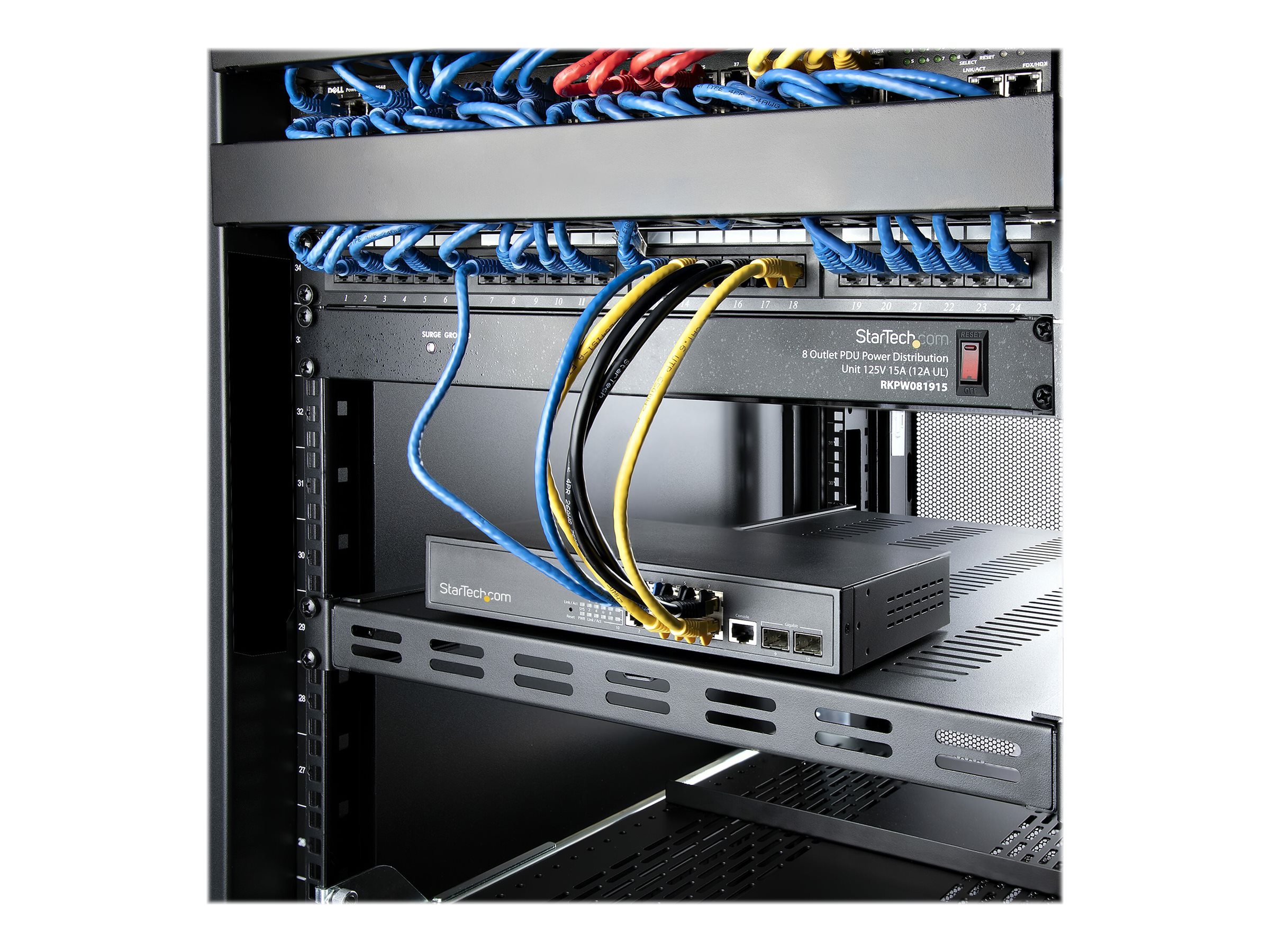 StarTech.com Server Rack Shelf - 1U - Adjustable Mount Depth - Heavy Duty - Étagère pour rack - noir - 1U - 19" - pour P/N: RK1233BKM, RK2433BKM, RK2537BKM, RK3236BKF, RK4236BKB, RK4242BK24, RK4242BK30 - ADJSHELFHDV - Accessoires pour serveur