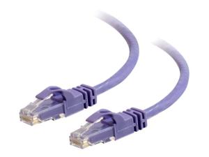 C2G Cat6 Booted Unshielded (UTP) Network Patch Cable - Cordon de raccordement - RJ-45 (M) pour RJ-45 (M) - 1 m - UTP - CAT 6 - moulé, sans crochet, bloqué - violet - 83631 - Câbles de raccordement