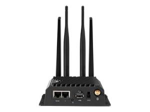 Cradlepoint R920 - Routeur sans fil - WWAN 1GbE - Wi-Fi 6 - Bi-bande - 3G, 4G - avec 3 ans de NetCloud Mobile Essentials + Advanced Plan - MAA3-0920-C7B-GA - Routeurs sans fil