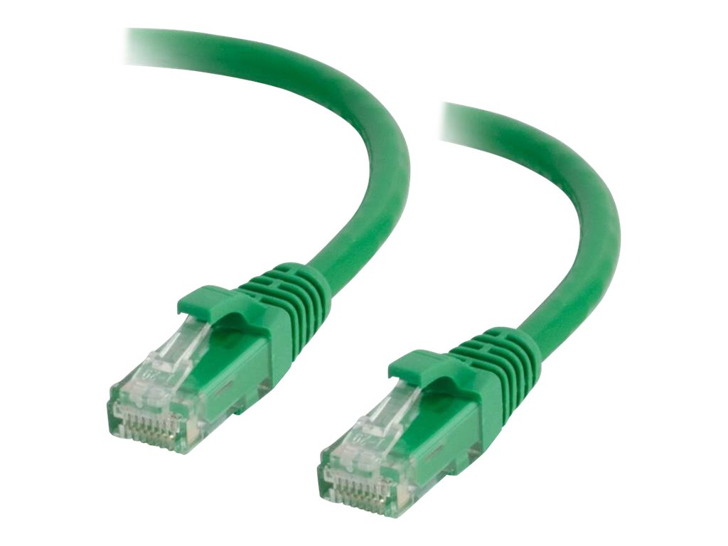 C2G Cat5e Booted Unshielded (UTP) Network Patch Cable - Cordon de raccordement - RJ-45 (M) pour RJ-45 (M) - 5 m - UTP - CAT 5e - moulé, sans crochet, bloqué - vert - 83205 - Câbles à paire torsadée