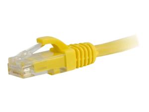 C2G Cat5e Booted Unshielded (UTP) Network Patch Cable - Cordon de raccordement - RJ-45 (M) pour RJ-45 (M) - 2 m - UTP - CAT 5e - moulé, sans crochet, bloqué - jaune - 83243 - Câbles à paire torsadée