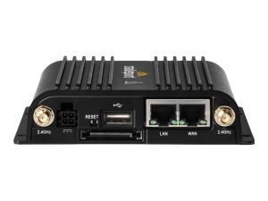 Cradlepoint IBR600C Series - - routeur sans fil - - WWAN - 1GbE - Wi-Fi - 2,4 Ghz - 4G - avec plan de connectivité NetCloud IoT de 5 ans - TBF5-600C150M-EM - Passerelles et routeurs SOHO