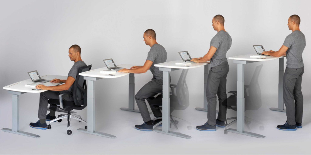 Le bureau assis-debout : une solution ergonomique pour améliorer votre bien-être au travail
